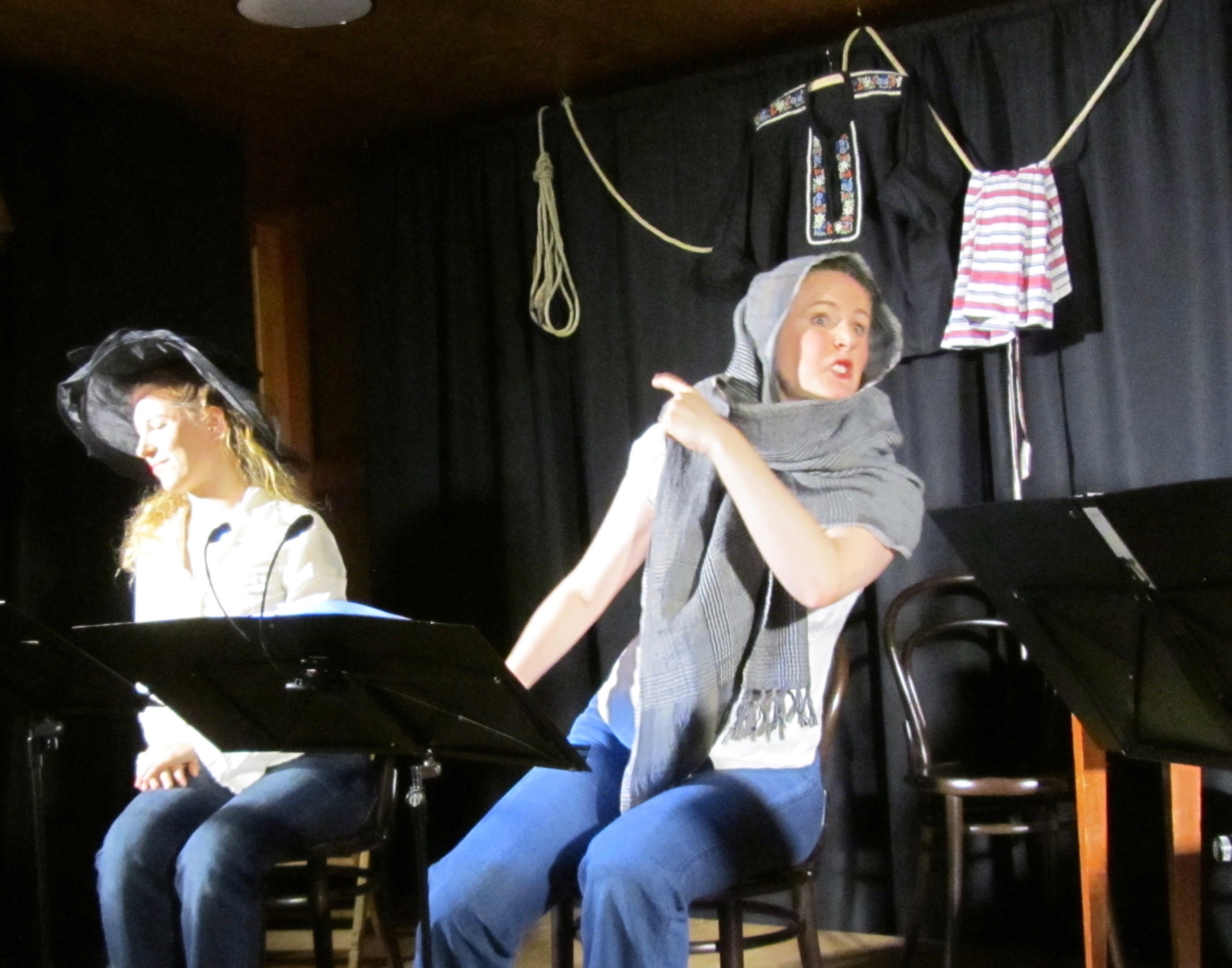 Horu-Froia - stage action
